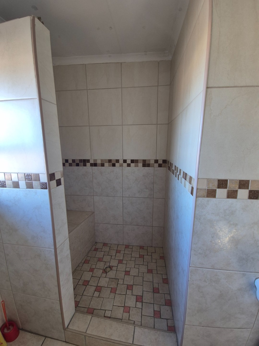 5 Bedroom Property for Sale in Motherwell Eastern Cape